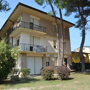 Frediana Apartman