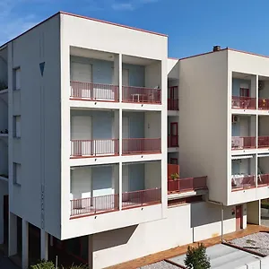 Apartament Urano